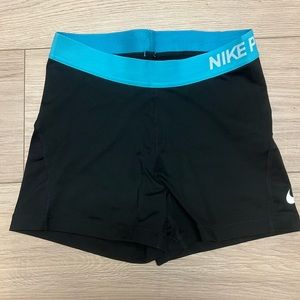 nike pro 3”